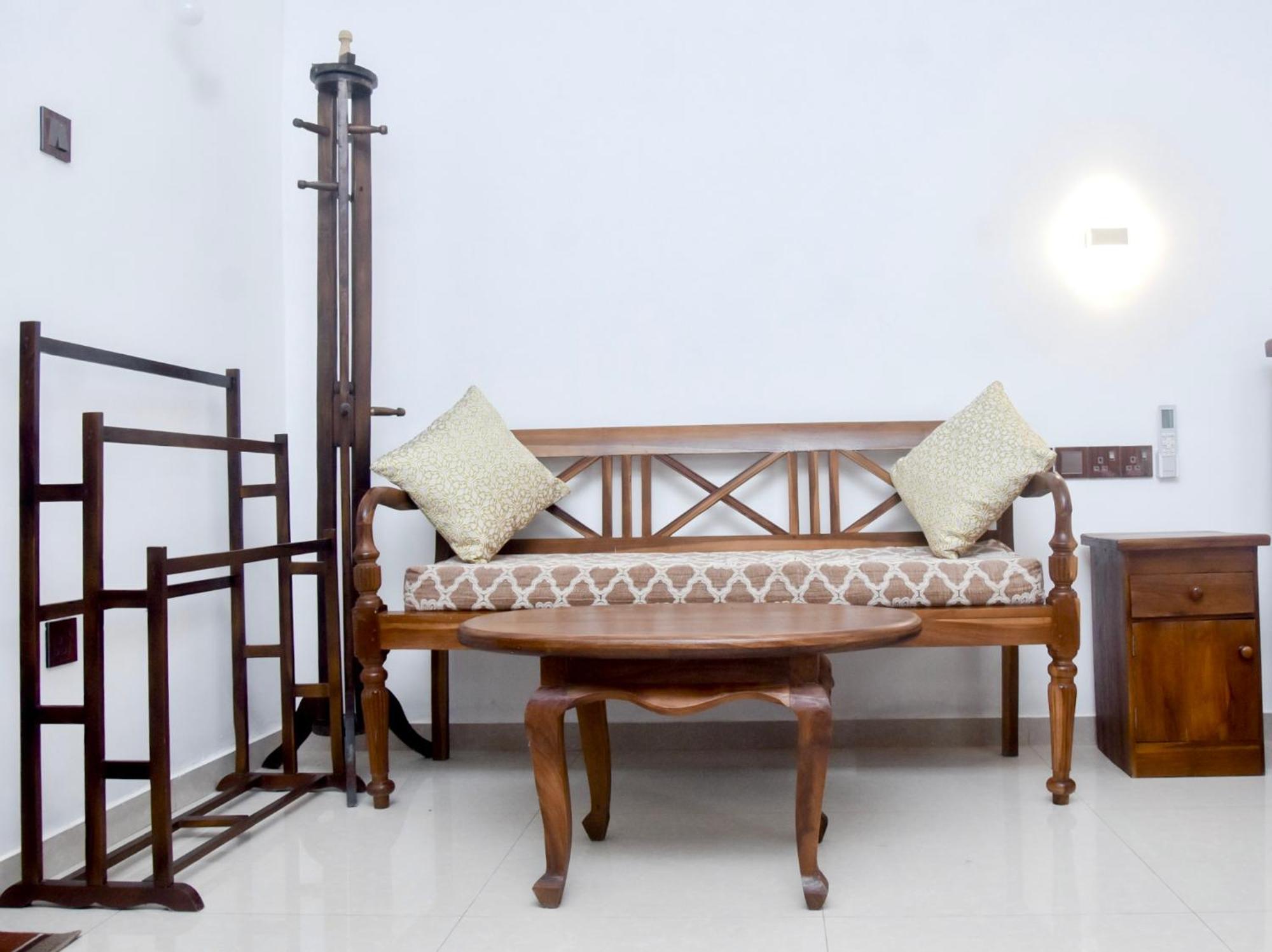 The Nook Hotel Hikkaduwa Bagian luar foto